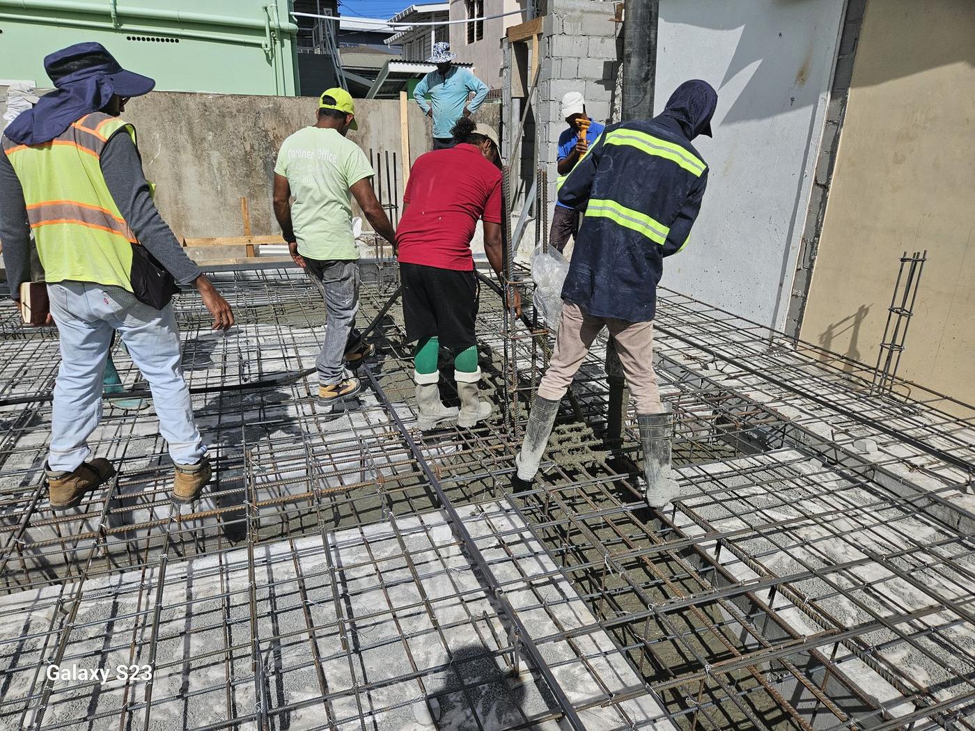 Multi-storey construction supervision in Kitty